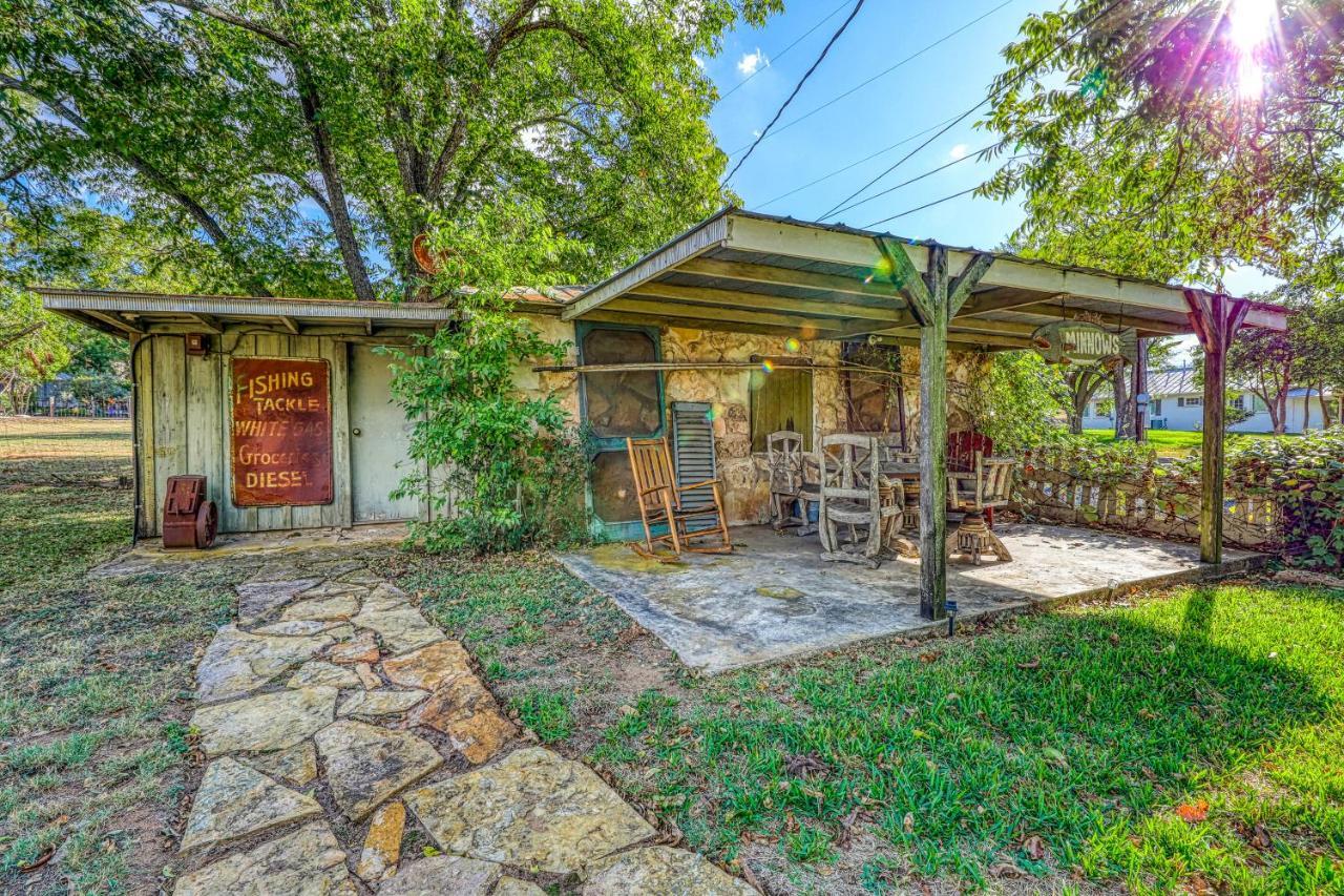 Cosmos Cottage Fredericksburg Exterior photo